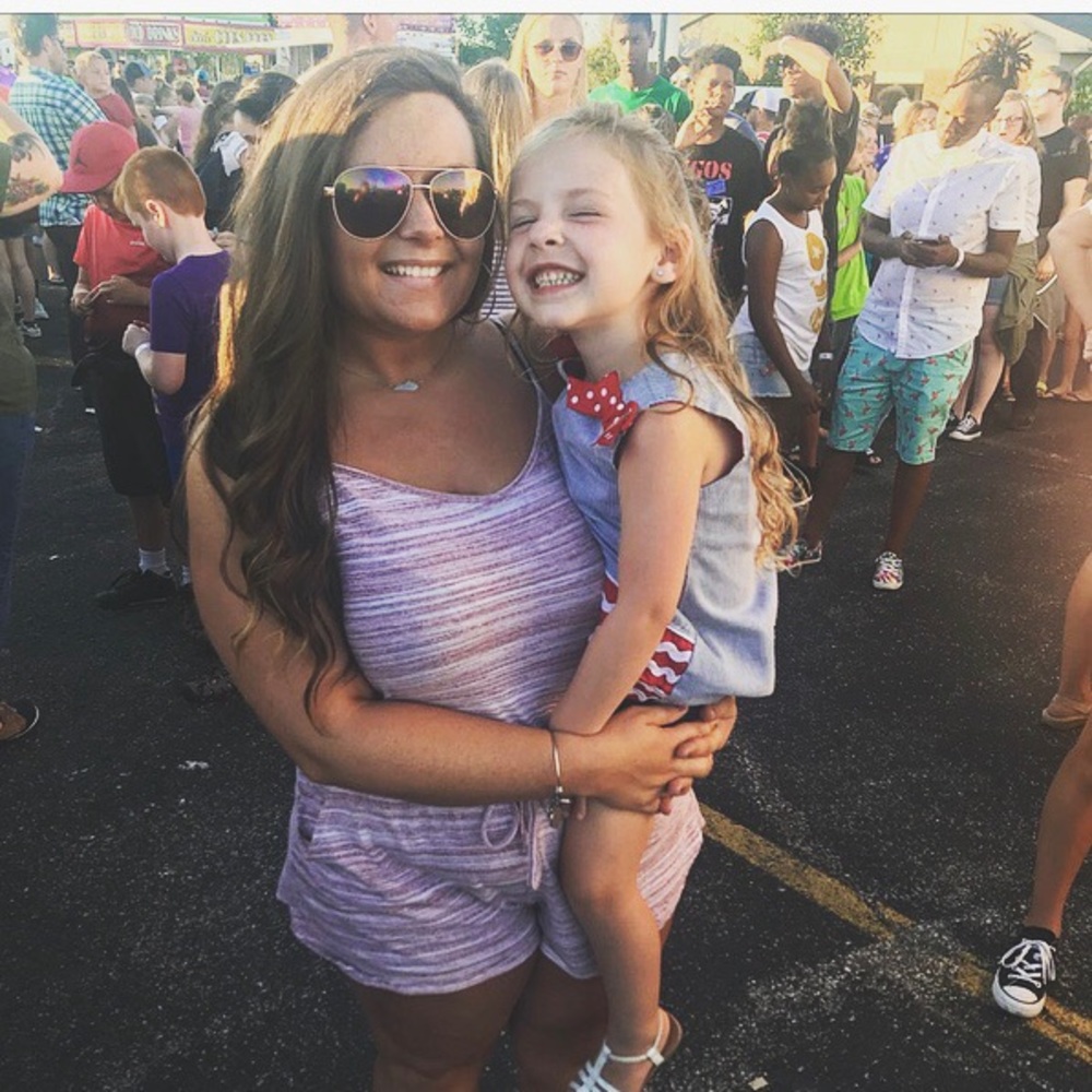 Meet your Posher, Rebekah